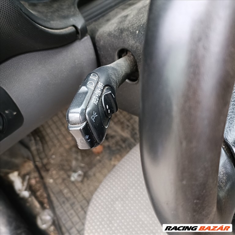 Seat Toledo II 1.9 TDI gyári karosszéria elemek LS7N színben eladók ls7nseat 19tdialh 16. kép