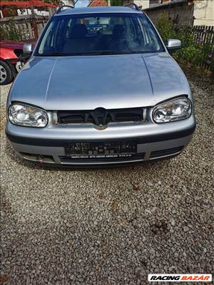 Volkswagen Golf IV Jobb első lámpa 