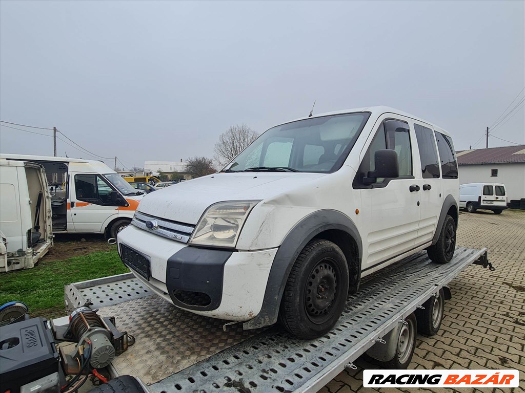 Ford Tourneo Connect bontott alkatrészei 4. kép