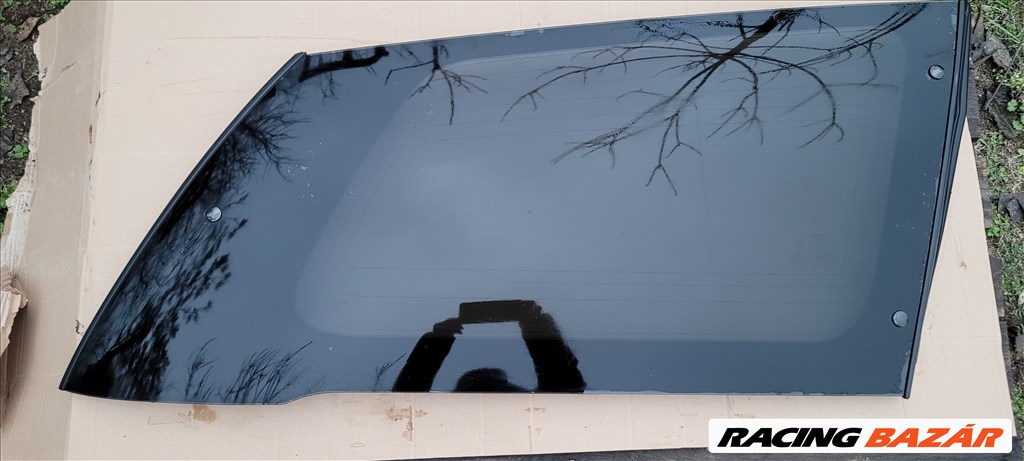 Toyota Previa ablak hátsó üveg 1. kép