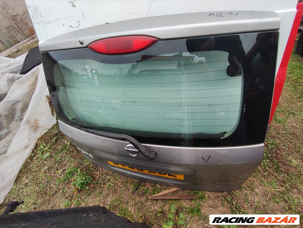 Nissan Note I csomagtérajtó  1. kép