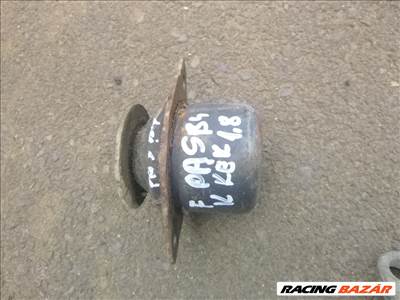 Volkswagen Passat B3 B4 1,8 motortartó bak bölcsőbe