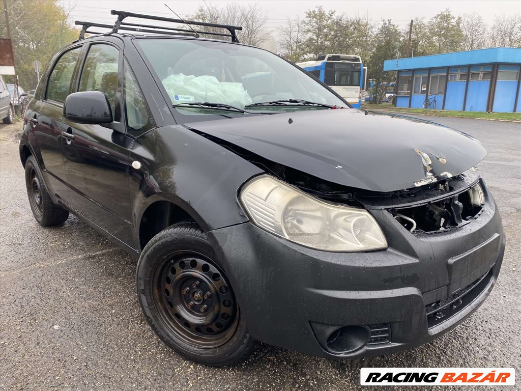 Suzuki SX4 I 1.5i  bontott alkatrészei 1. kép