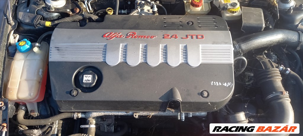 Alfa Romeo 156 2.4 jtd 10v bontott motor 1. kép