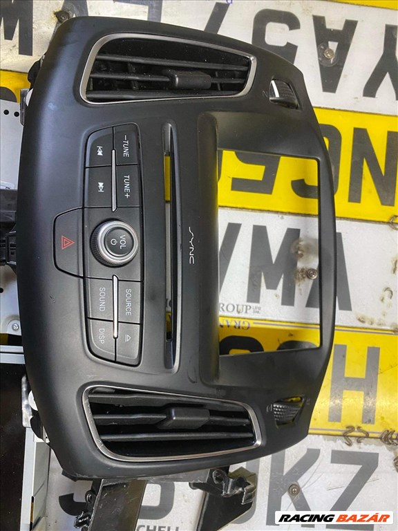 Ford Focus Mk3 navigáció vezérlő elektronika SYNC2 3. kép