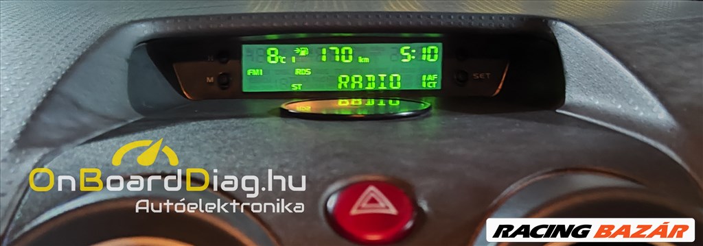 Mitsubishi Colt rádió kijelző javítás. 1. kép