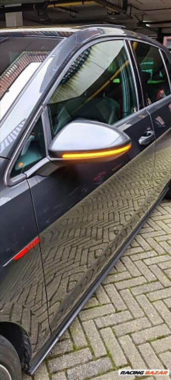 VW Golf 7, Touran dinamikus futófényes oldal tükör irányjelző 1 pár  3. kép