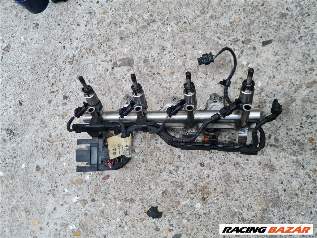 Volkswagen Golf VI Üzemanyag befecskendezők híddal, kábellel  06j971082e 1. kép