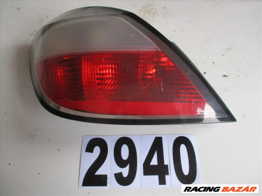 Opel Astra H - Bal oldali hátsó lámpa  1. kép