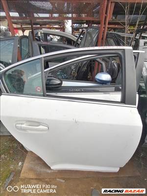 Toyota Avensis (T270) Jobb hátsó ajtó 
