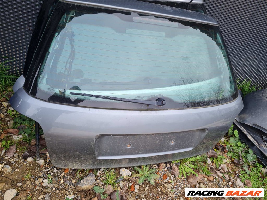 thumbnail interactive-video image 1 of 4x Lower Door Trim Strips For Audi A4 B5 8D Sedan & Avant - Primed By TFS 1 of 6