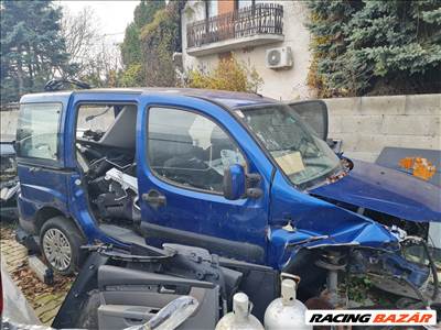 Fiat Doblo bontott jármű