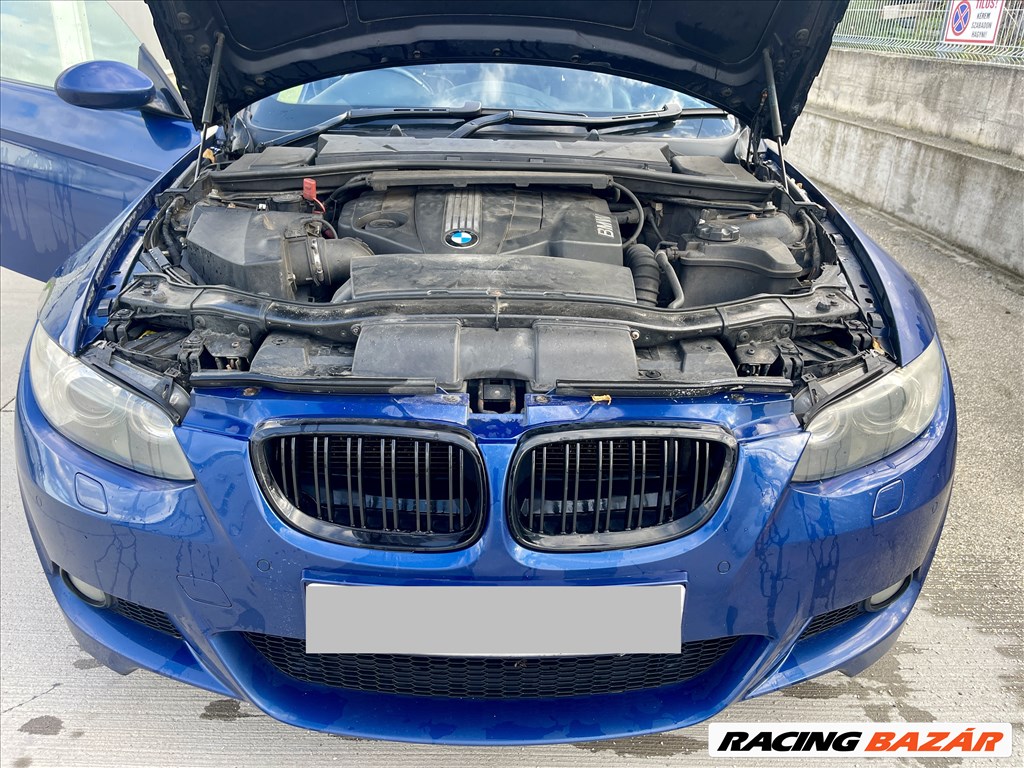 BMW E92 Coupe Bontás alkatrész 320d 330d Xenon M c 14. kép