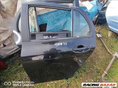 Toyota Yaris (XP90) Bal hátsó ajtó 