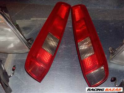 Ford Fiesta Mk5 hátsó lámpa bal 