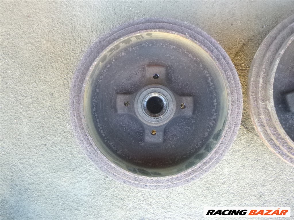 Volkswagen Passat  B4 KOMBI 1,8 ,,1 PEREMES HÁTSÓ fékdob 357 501 615 357501615 5. kép