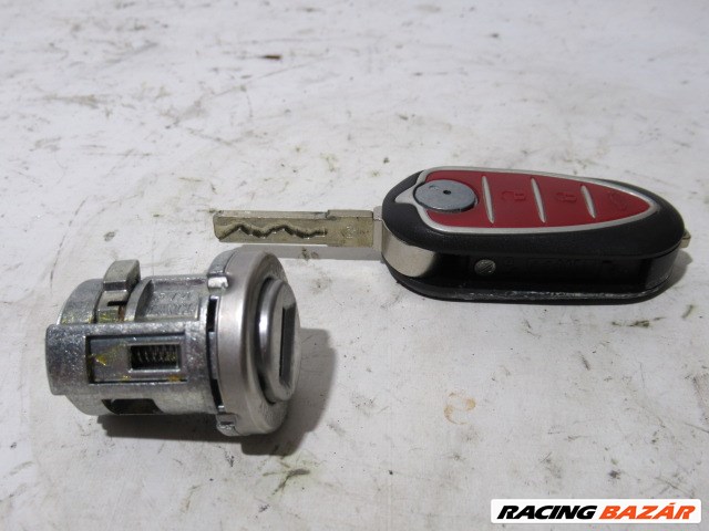 118851 Alfa Romeo MiTo gyújtáskapcsoló zárbetét kulccsal  1. kép