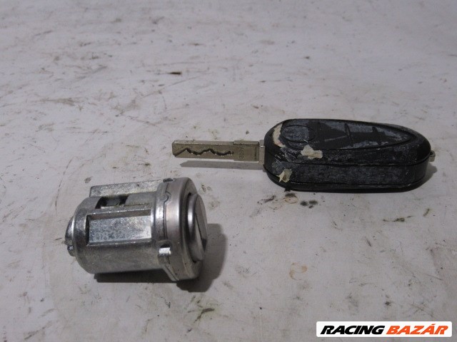118851 Alfa Romeo MiTo gyújtáskapcsoló zárbetét kulccsal  2. kép