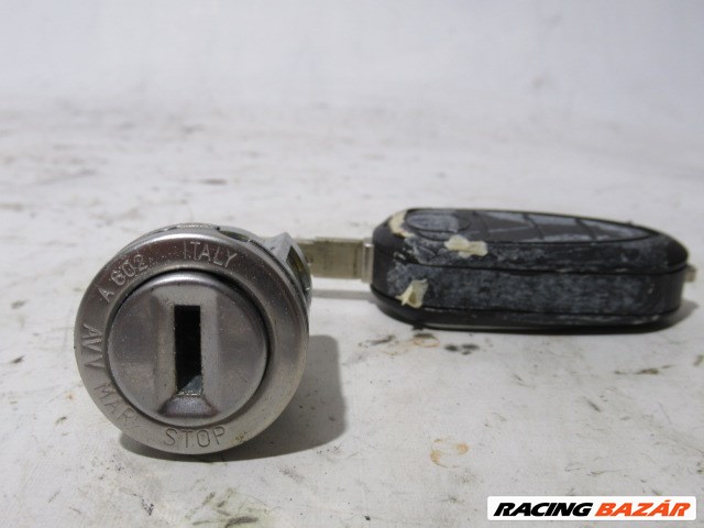 118851 Alfa Romeo MiTo gyújtáskapcsoló zárbetét kulccsal  3. kép