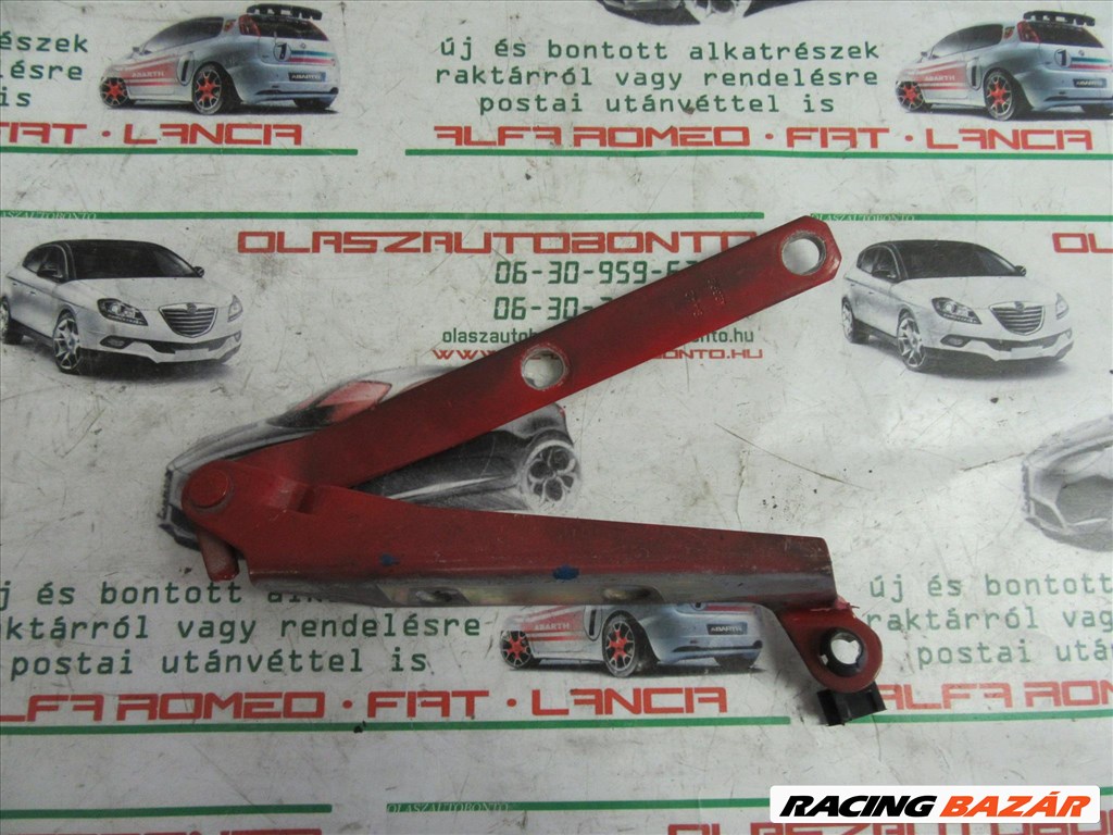 Fiat Seicento piros színű, jobb oldali motorháztető zsanér 2. kép