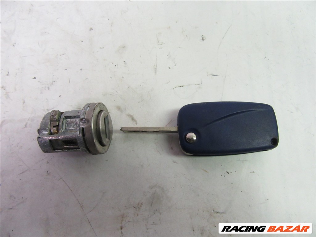 103616 Fiat Stilo kulcs, zárbetéttel 2. kép