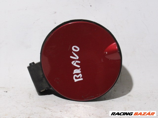 109642 Fiat Bravo 2007-2014 bordó színű tankajtó 735471075 1. kép