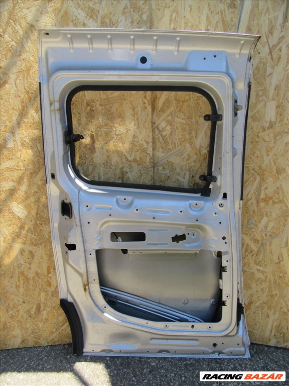 110040 Fiat Doblo III.-IV. ezüst színű bal toló ajtó, nyíló üveges kivitel  2. kép