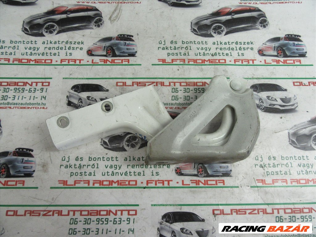 Fiat Doblo 2009-2015 fehér színű, bal oldali motorháztető zsanér 51810391 2. kép