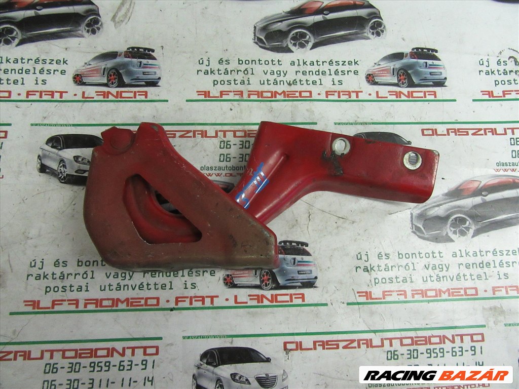 Fiat Doblo 2009-2015 piros színű, jobb oldali motorháztető zsanér 51810390 2. kép