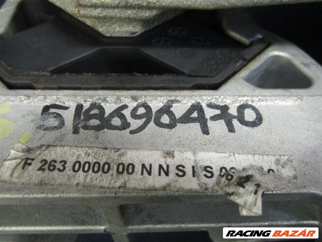 Fiat Doblo 51869647 számú váltótartó gumibak 5. kép