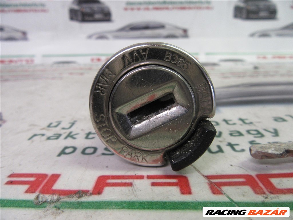 Fiat Multipla gyújtáskapcsoló kulccsal  2. kép