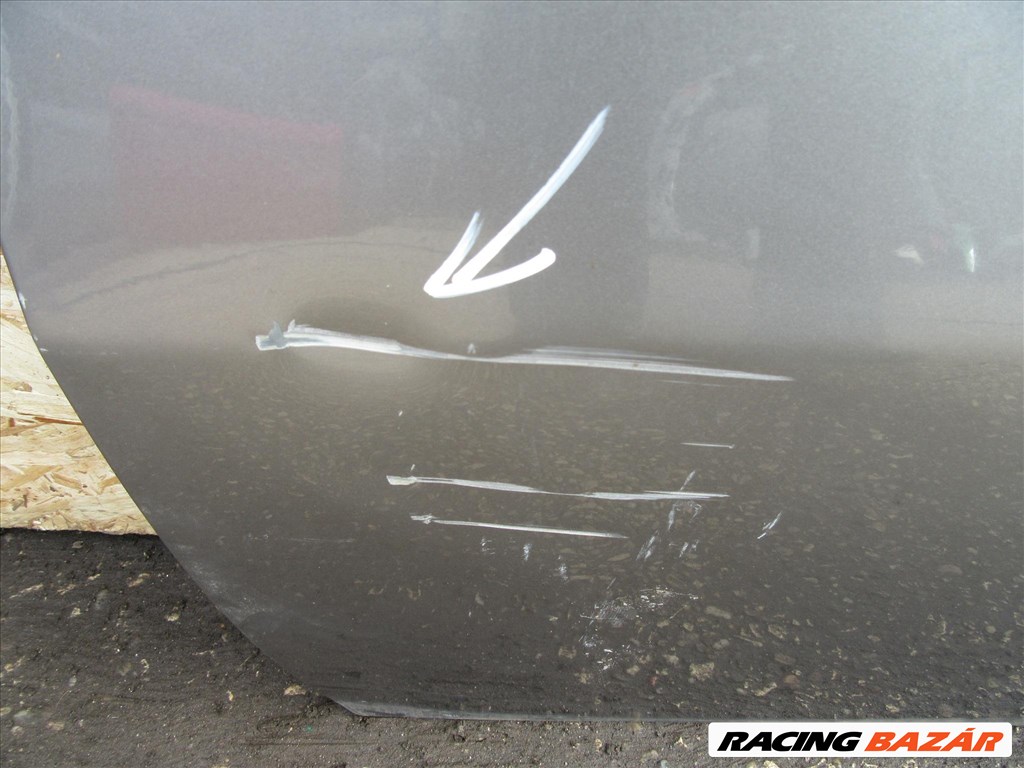 52024 Alfa Romeo Gt szürke színű, bal oldali ajtó a képen látható sérüléssel 2. kép