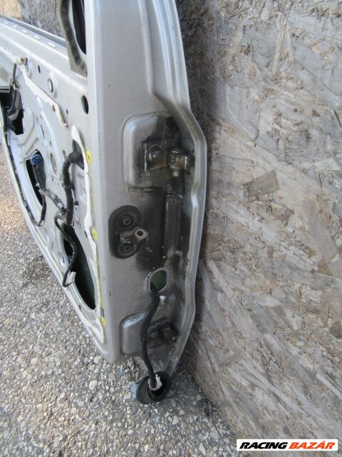 138893 Fiat Panda II. 2003-2012 ezüst színű bal első ajtó 4. kép