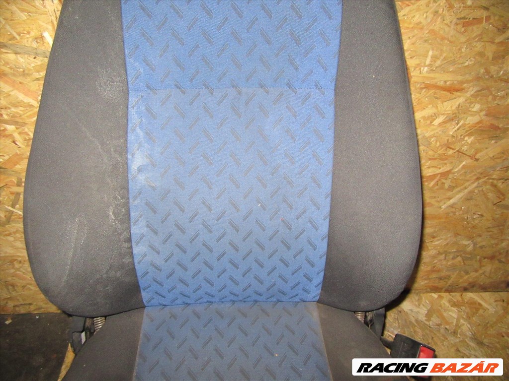 Ülés30063 Fiat Doblo I. kék-fekete színű, szövet, jobb első ülés 3. kép