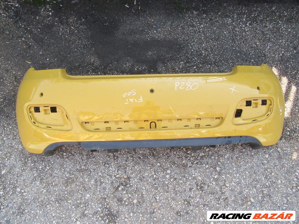 56787 Fiat 500 S  3 parkszenzor helyes hátsó lökhárító, képen látható sérüléssel  2. kép