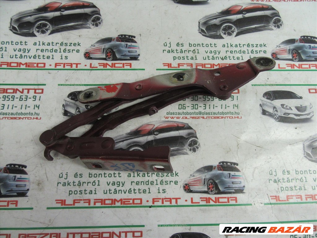32794 Alfa Romeo 159 szedán bordó színű, jobb oldali csomagtérajtó zsanér 50501012 2. kép