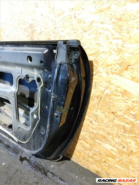 157648 Alfa Romeo MiTo 2008-2018 vulcan nero színű Jobb oldali ajtó, képen látható sérüléssel 5. kép