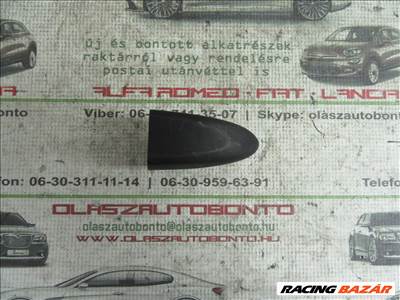 Lancia Ypsilon II. jobb első zárbetét kupak