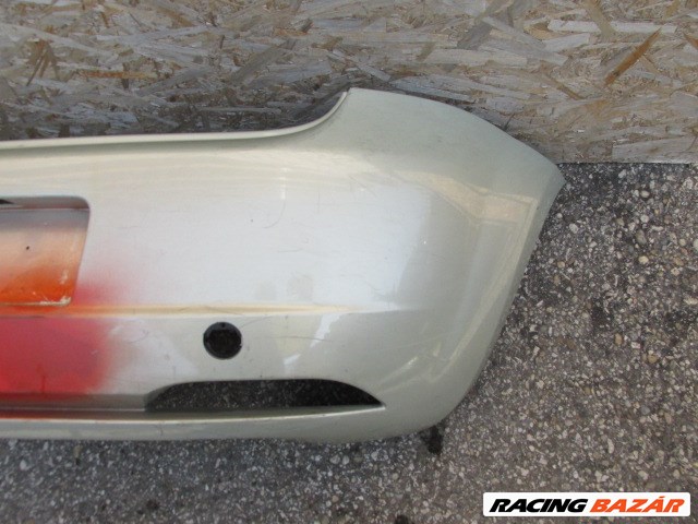 94099 Fiat Grande Punto hátsó lökhárító, a képen látható sérüléssel  71777606 2. kép