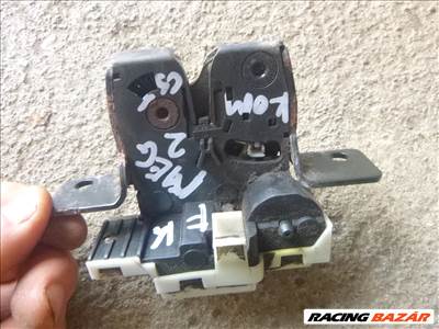 Renault Mégane II 2005 KOMBI csomagtér ajtó alsó zár  8200076240e