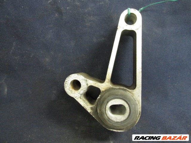 Fiat Grande Punto, Alfa Romeo MiTo benzines alsó kitámasztó gumibak 55700439 2. kép