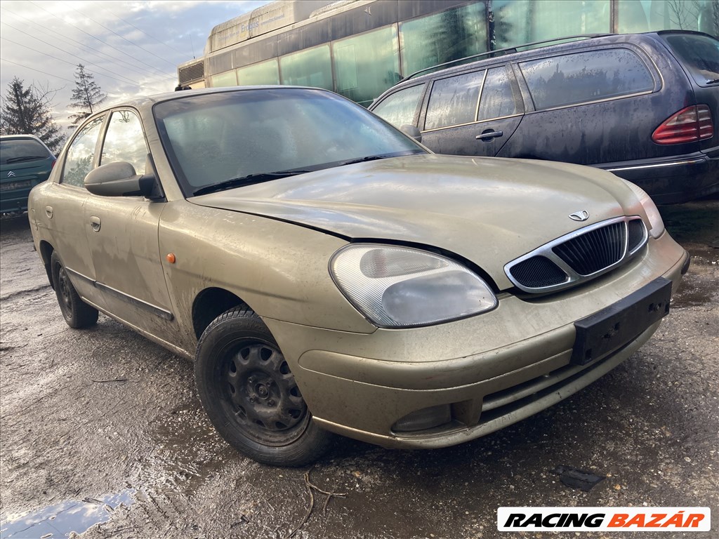 Daewoo Nubira I 1.6i bontott alkatrészei 1. kép