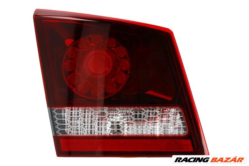 Fiat Freemont 2011-2015 utángyártott új, bal hátsó belső lámpa, sötétített kivitel!!! K68227131AA 1. kép