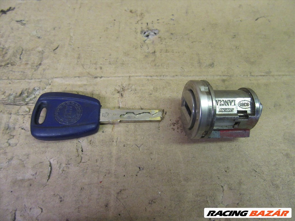 131726 Fiat Punto III. Stilo gyújtáskapcsoló kulccsal   2. kép