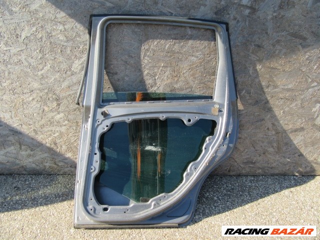 138903 Fiat Croma 2005-2010 jobb hátsó szürke színű ajtó, a képen látható sérüléssel 5. kép