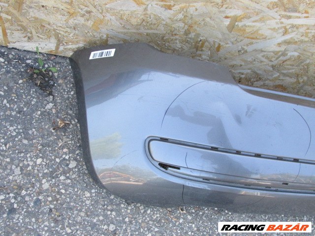92706 Fiat 500 2007-2015 grafit szürke színű Lounge hátsó lökhárító, a képen látható sérüléssel  5. kép