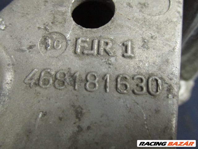 Fiat Stilo 46818163 számú  motortartó gumibak  5. kép