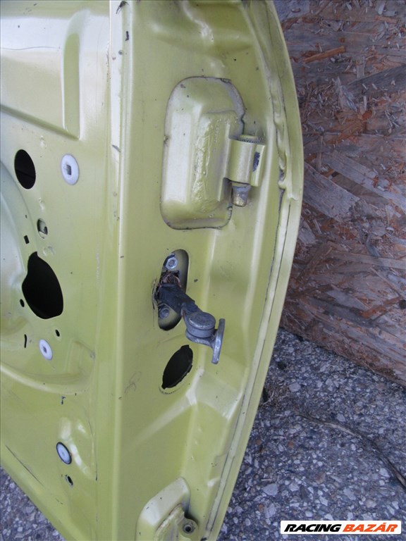 131416 Fiat Multipla bal első ajtó a képen látható sérüléssel 46510464 4. kép