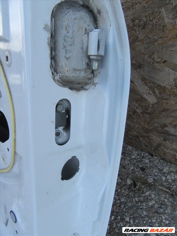 131415 Fiat Multipla bal első ajtó a képen látható sérüléssel 46510464 4. kép