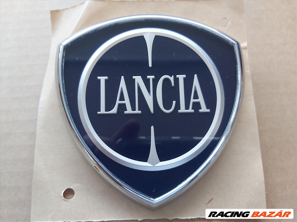 Lancia  Delta, Voyager, Thema gyári új, első embléma 51931474 1. kép
